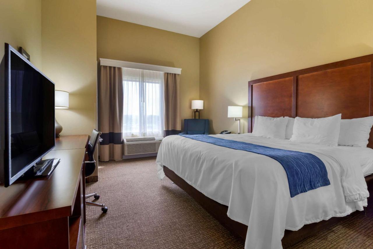 Comfort Inn & Suites Mandan - Bismarck Экстерьер фото