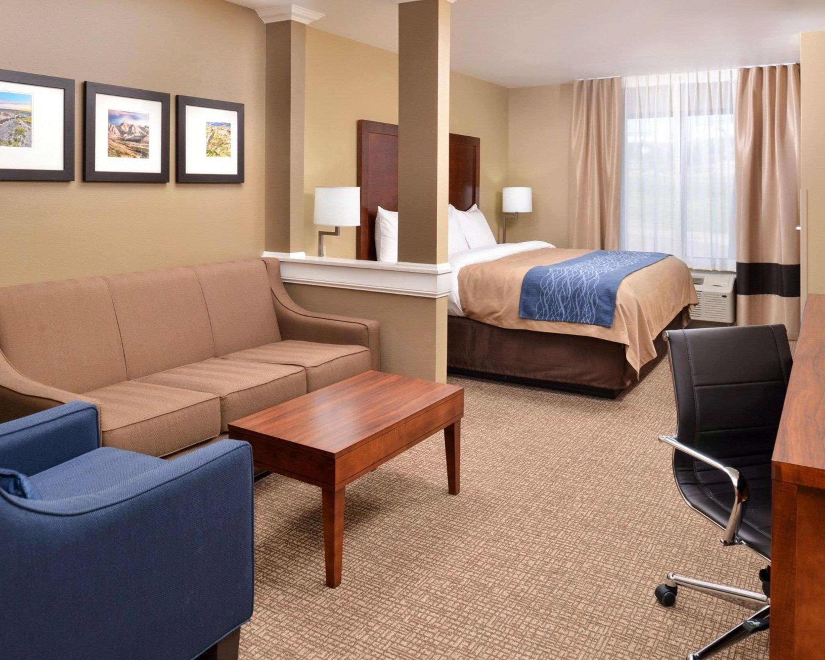 Comfort Inn & Suites Mandan - Bismarck Экстерьер фото